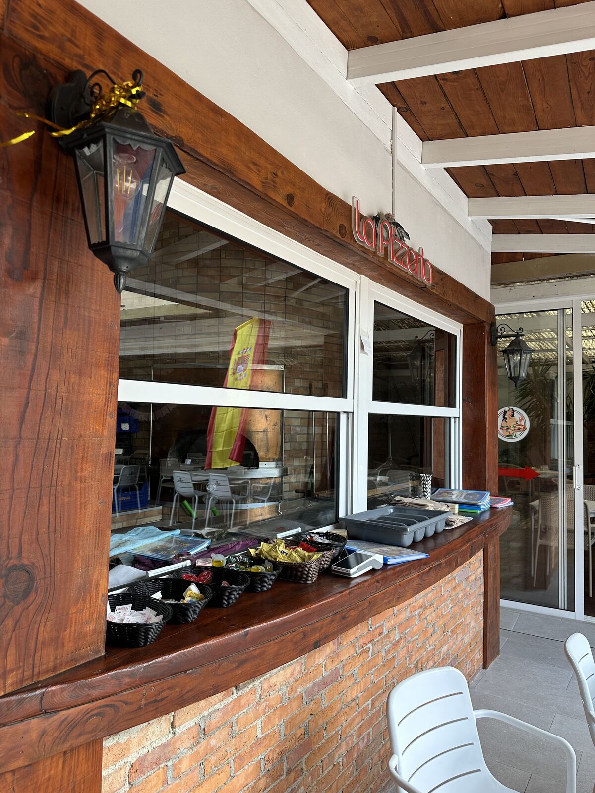 Ambiente del restaurante en Vinaròs 6